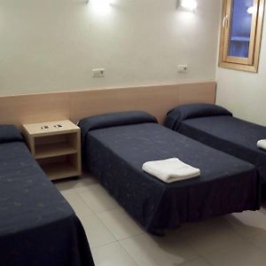 Dreibettzimmer